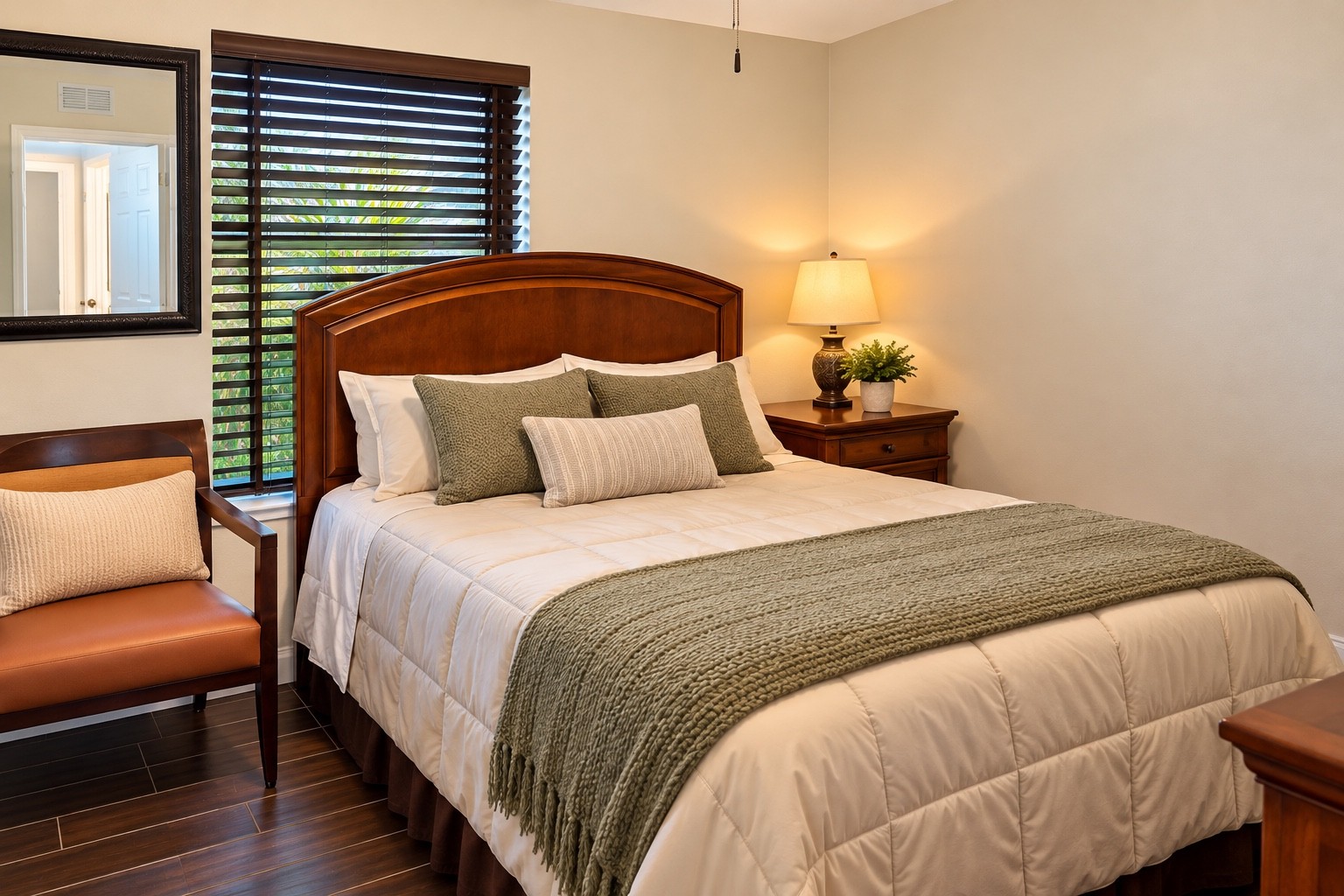 Private bedroom